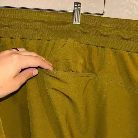 NWT Old Navy High-Waisted All-Seasons StretchTech Joggers Size 2XL - Picture 13 of 14